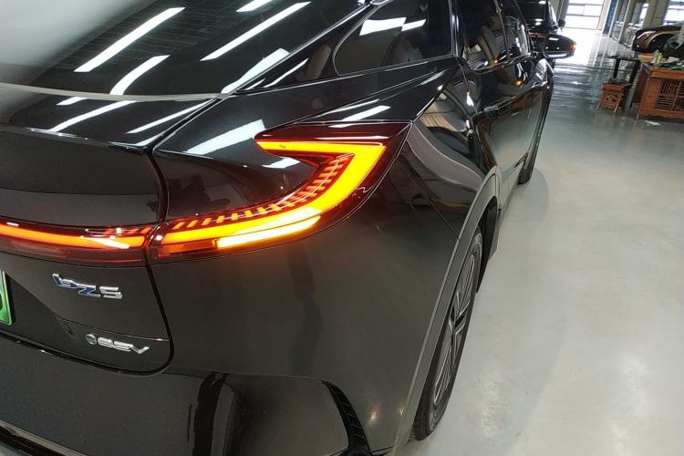 Used Toyota bZ5 2025 Model 550 JOY
