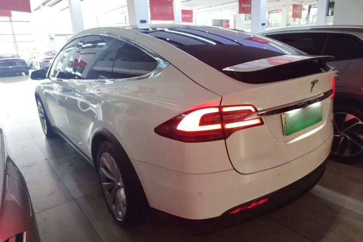 Used Tesla Model X 2016 X 90D Rear Left 45 Deg