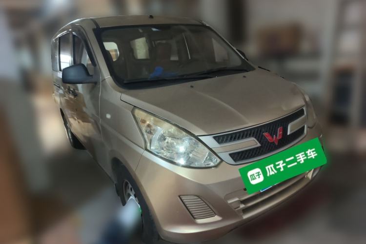 Used Wuling Rongguang V 2015 1.5L Base Version