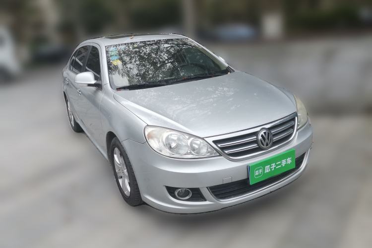 Used Volkswagen Lavida 2011 1.6L Automatic Premium Edition Front Right 45 Deg