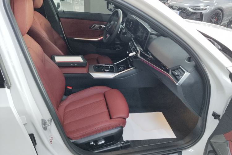 Used BMW 3 Series 2023 325i M Sport Night Edition Package
