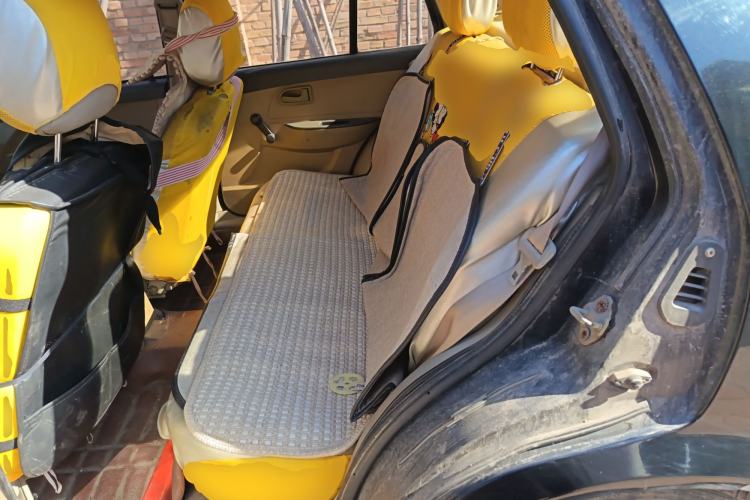 Used FAW Xiali 2011 A+ 1.0L Sedan (Air-Conditioning Not Included)
