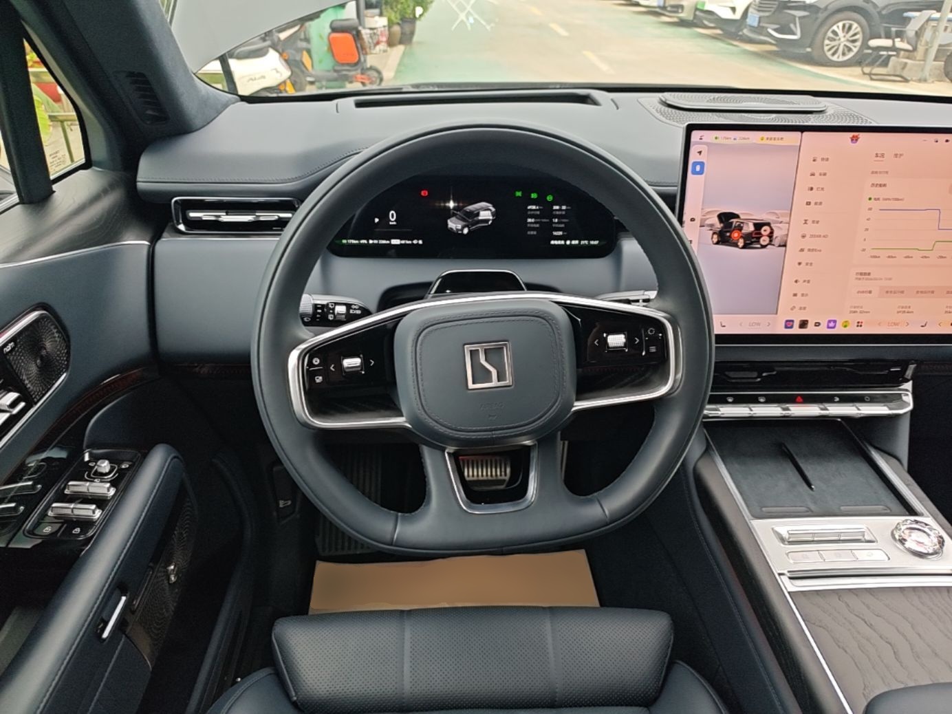 Zeekr 9X 2025 Ultra Edition 70kWh — снимка 13