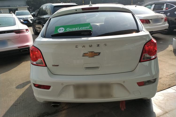 Used Chevrolet Cruze 2013 Hatchback 1.6T Automatic Flagship Model
