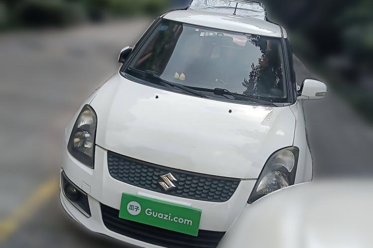 Used Suzuki Swift 2013 1.5L Manual Standard Edition