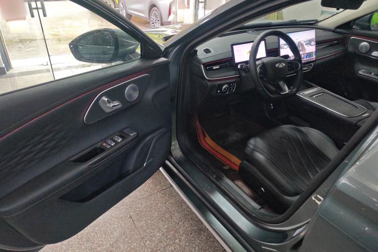 Used Chery Fengyun A8L 2025 1.5 TGDI 145 km Luxury Version Driver Seat