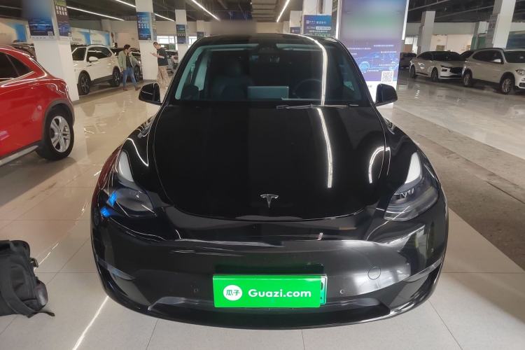 Used Tesla Model Y 2023 Long-Range All-Wheel-Drive Version Front