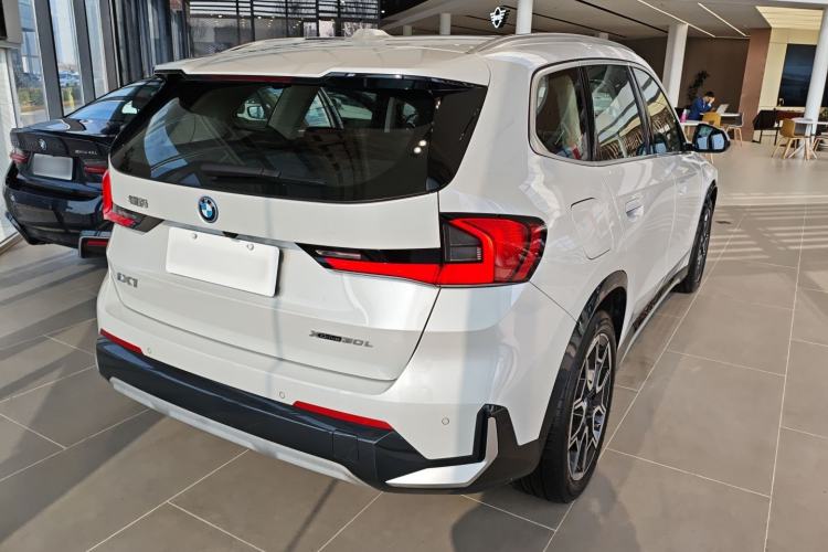 Used BMW iX1 2023 xDrive30L X Design Package
