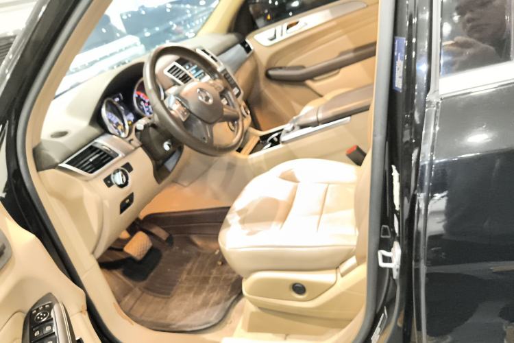 Used Mercedes-Benz M-Class 2015 ML 320 4MATIC