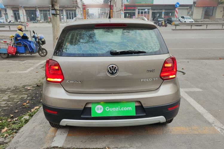 Used Volkswagen Polo 2014 1.6L Cross Polo Automatic