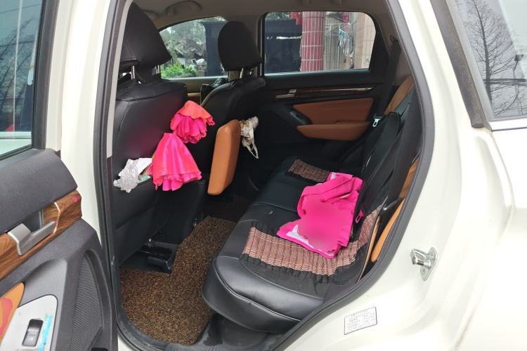 Used BAIC Weiwang S50 2016 1.5T CVT Joyful Elite Edition
