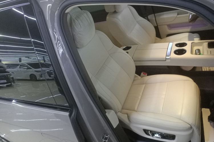 Used Li Auto MEGA 2024 Ultra Model