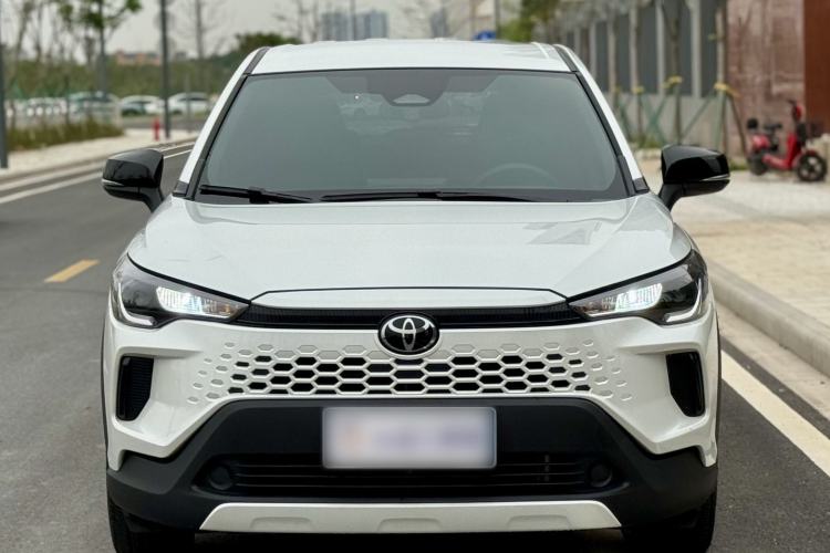 Used Toyota Corolla Cross 2026 Model 2.0L Smart Electric Hybrid Dual-Engine Pioneer Edition