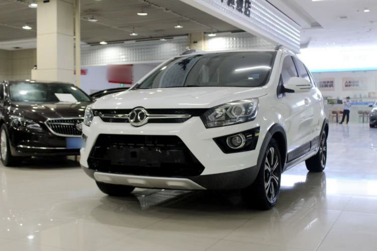Used BAIC Senova X25 2015 1.5L Automatic Elite Model
