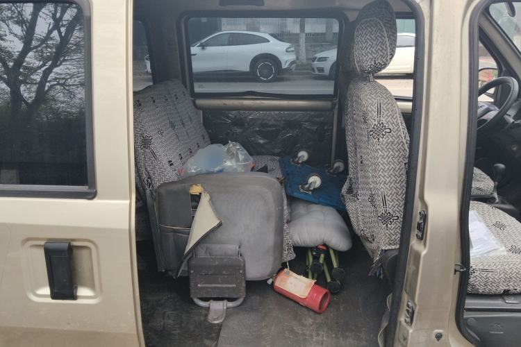 Used Wuling Rongguang 2019 1.5L Extended Basic Version Left Rear Seat