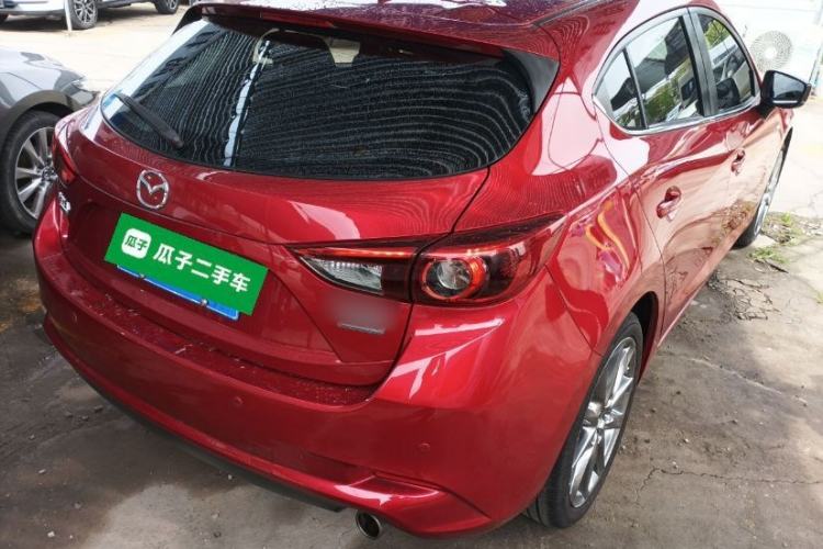 Used Mazda 3 Axela 2017 Hatchback 2.0L Automatic Sport Model China V Emission Standard Rear Right 45 Deg