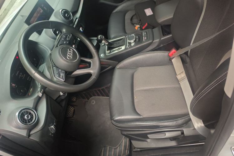 Used Audi Q2L e-tron 2019 Q2L e-tron Pure Electric Smart Enjoyment Model Left Front Seat