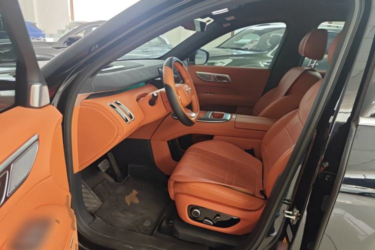 Used Deepal S09 2025 Four-Wheel-Drive Ultra
