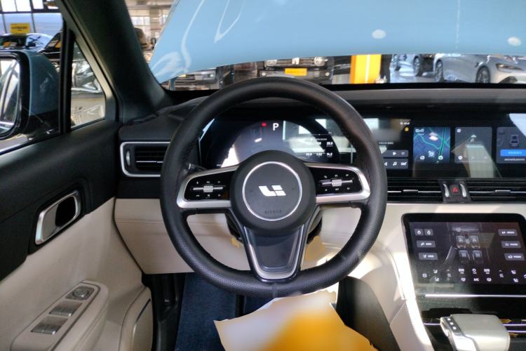 Used Li Auto ONE 2021 Extended-Range 6-Seater Version
