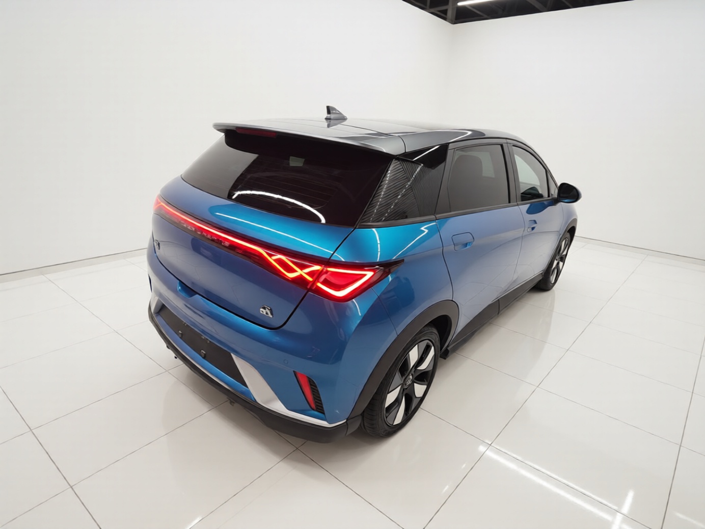 BYD Dolphin 2021 401km Knight Edition — снимка 6