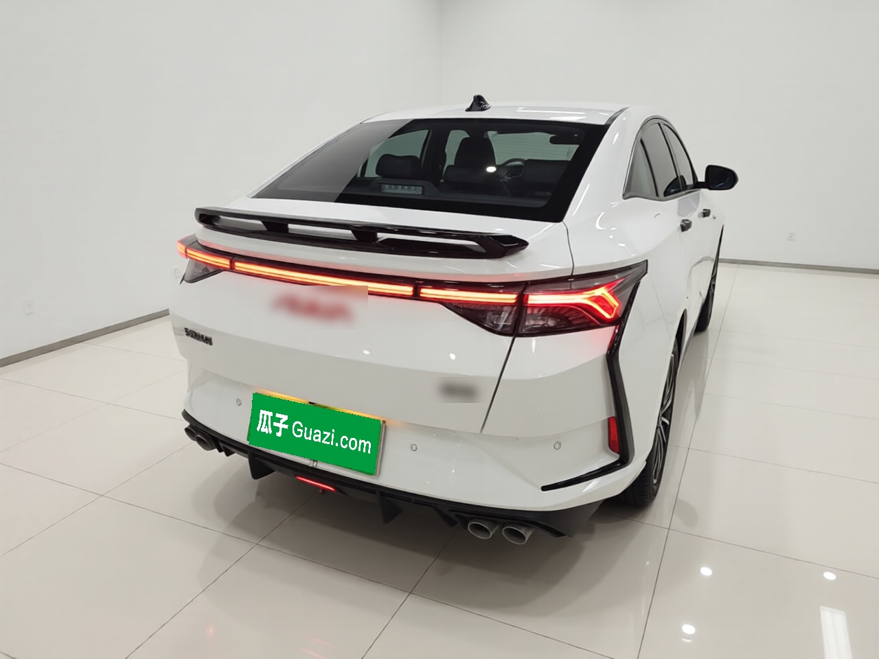 Dongfeng Aeolus Yixuan 2022 230T Automatic Adaptive-Beam Knight Edition — снимка 6