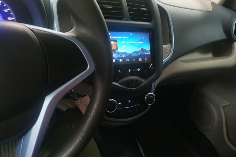 Used CHANGAN OSHAN Benni E-Star 2021 National Edition Colorful Version Lithium Iron Phosphate (31.95 kWh) Center Console