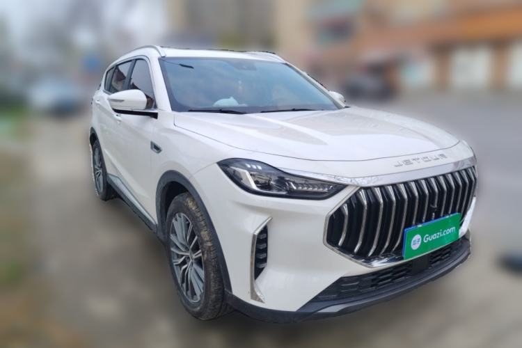 Used JETOUR X70 2024 1.5T DCT Enjoy Edition 7-Seater Front Right 45 Deg