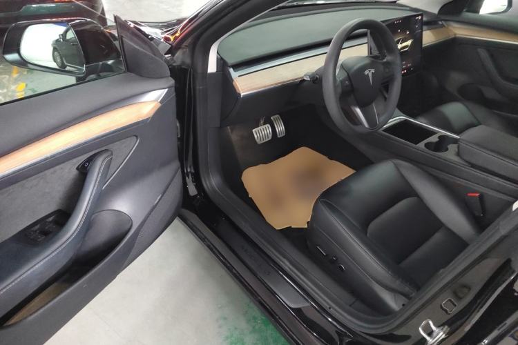 Used Tesla Model 3 2022 Performance High-Performance All-Wheel-Drive Version
