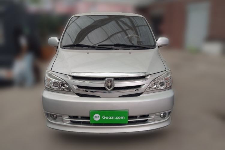 Used Jinbei Grace 2016 2.0L Classic Edition Standard Model Long Wheelbase 9 Seats
