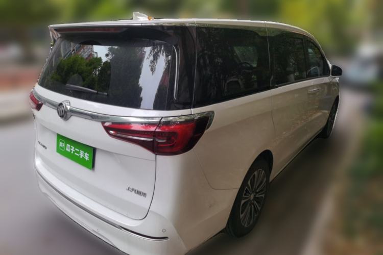 Used Buick GL8 2020 ES Land Cruiser 653T Luxury Model Rear Right 45 Deg