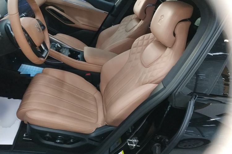 Used BYD Song L EV 2025 Intelligent Driving Version 662 km LiDAR Excellence Edition
