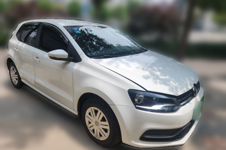 Used Volkswagen Polo 2016 1.4L Manual Fashion Model