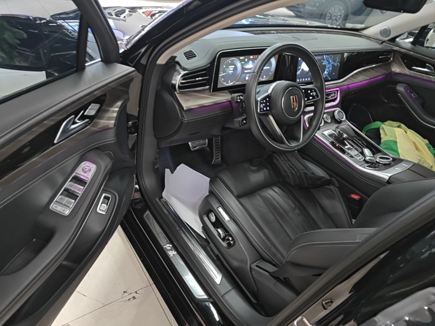 Hongqi H9 2022 2.0T Smart Connect Flagship Edition - Chinese Trim Xiang — снимка 18