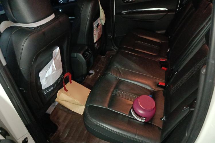 Used Peugeot 3008 2015 2.0L Automatic Trend Edition
