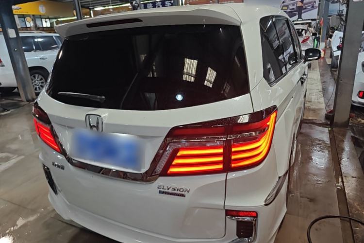 Used Honda Elysion 2019 2.0L Hybrid Luxury Edition