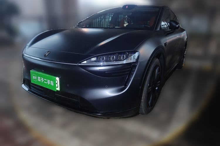 Used Hima Luxeed R7 2024 All-Electric 802 km Max
