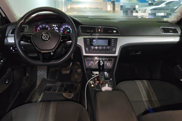 Used Volkswagen Lamando 2015 230TSI DSG Fashion Edition
