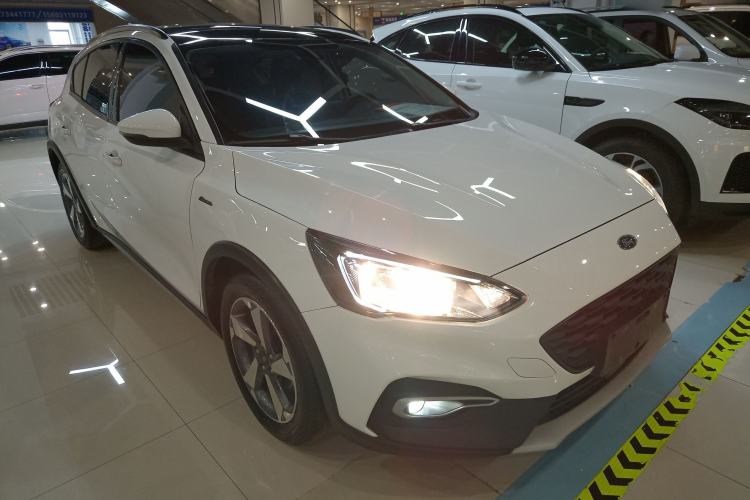 Used Ford Focus Active 2020 EcoBoost 180 Automatic Trendy Model
