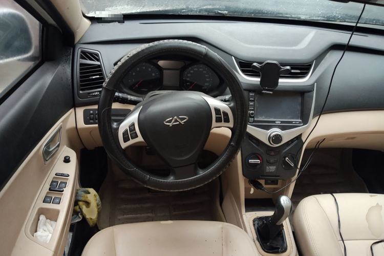 Used Chery Fengyun 2 2013 Hatchback 1.5L Manual Ruiyi Edition