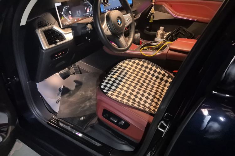 Used BMW X5 2023 xDrive 30Li Luxury M Sport Night Edition Package
