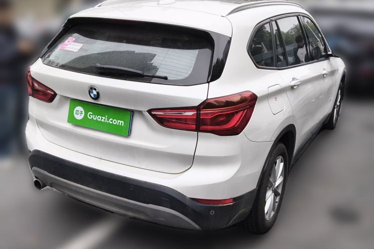 Used BMW X1 2018 sDrive18Li Fashion Model Rear Right 45 Deg