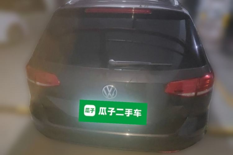 Used Volkswagen Variant 2016 280TSI Two-Wheel-Drive Comfort Edition
