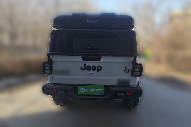 Used Jeep Gladiator 2024 3.6L Camping Edition