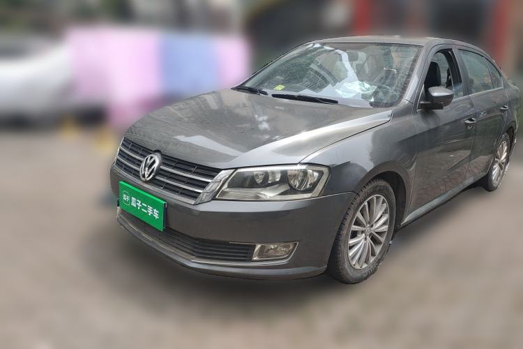 Used Volkswagen Lavida 2013 Revised Version 1.6L Automatic Luxury Edition