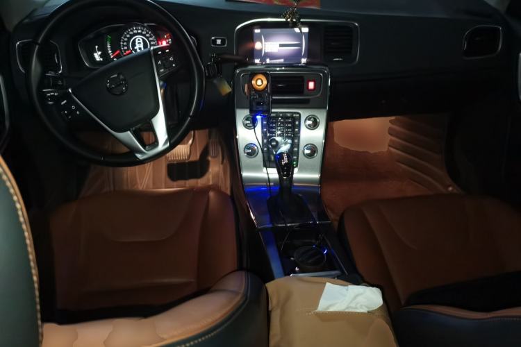 Used Volvo S60 2019 S60L Facelift T5 Intelligent Advanced Edition