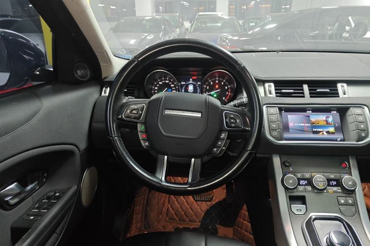 Used Land Rover Range Rover Evoque 2018 240PS PURE Style Edition
