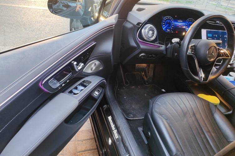 Used Mercedes-Benz EQS 2022 Updated Version 450+ Luxury Edition Driver Seat