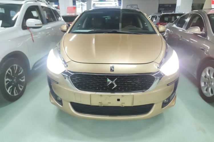 Used DS 5 2015 1.8T Prestige Edition THP200