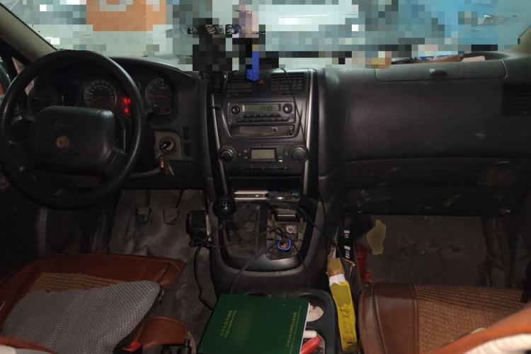 Used Jinbei Grace 2016 2.0L Standard Delivery Version Center Console