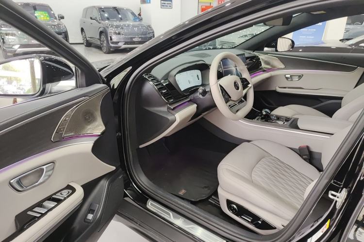 Used BYD Han 2025 DM-i Intelligent Driving Edition 125KM LiDAR Flagship Model Driver Seat